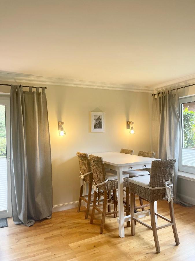 Landhaus Am Wald Mit Garten Mit 1 Schlafnische Und 1 Schlafzimmer 奥利希 外观 照片